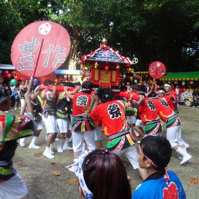 沖縄県南大東島で農作業、お祭りのお手伝いをしませんか？