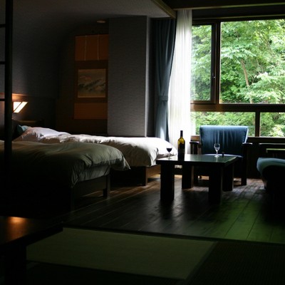 【10月～11月】温泉旅館で食事配膳片付けと客室清掃