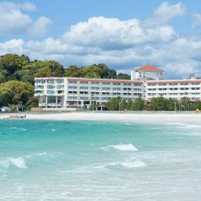 🏝海開き🏄が本州で一番早い白良浜が目の前のリゾートホテルでレストランサービスのお手伝い