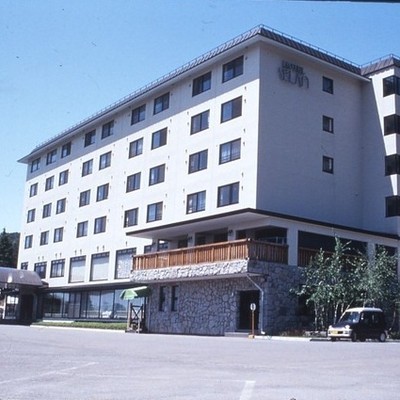 【年末年始限定】露天風呂も味わえるリゾートホテルで掃除全般＆フロント&レストランのおてつたび！徒歩2分にはMt.KOSHAよませ温泉スキー場がございます🎿