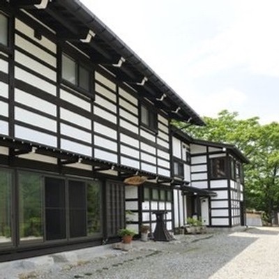 日本の原風景に佇む飛騨山里の宿で一緒に働きませんか。