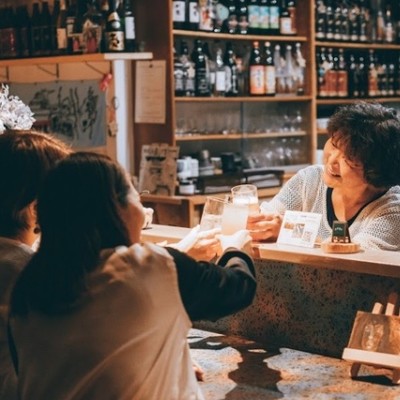 ＜2/4〜2/16＞【島宿御縁】長崎県五島列島小値賀島でおてつだびスタッフ募集中！宿泊施設の隣にある、カラオケバーでのおてつたび🎵　夜勤務、日中の自由時間で小値賀島を満喫☆