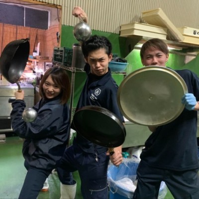 東京の楽園の島 八丈島🏝経験者歓迎♪島の食堂・居酒屋のホール・調理スタッフ◎休日にはダイビングやジェットスキー・釣り！