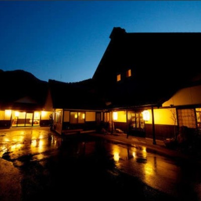 春の祖谷の大自然でお仕事してみませんか！！近くには日本三大秘橋かずら橋や吉野川もあります