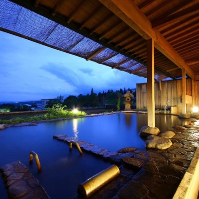 【GW/短期】赤倉温泉でゆったり旅館のお手伝いしませんか？かけ流し展望風呂は、新潟県にある妙高高原を望める絶景です！