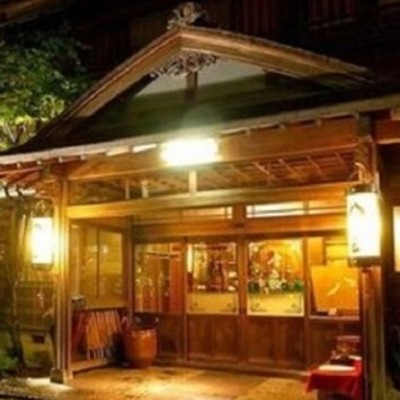 【日程リクエスト歓迎】飛騨高山の奥座敷　創業170年の老舗料亭旅館で和の文化に触れつつ、仲間として働いてみませんか？