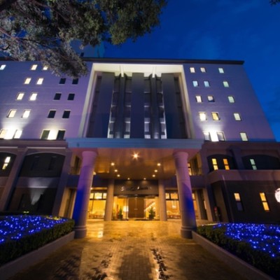 【2月/3月】島のリゾートホテルでおてつたびしませんか？