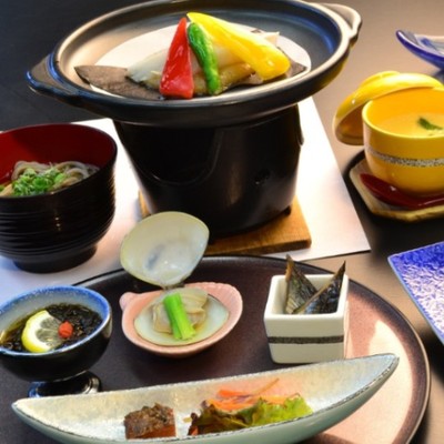 歴史ある会津若松市の観光と源泉100％掛け流しの温泉を楽しみながら、私たちと一緒に働きませんか？