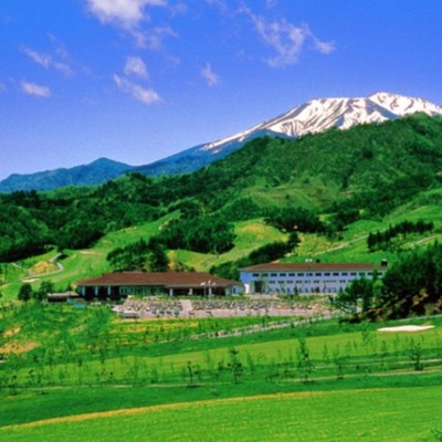 ⛳️御嶽山/木曽駒ケ岳⛰が望めるホテル＆ゴルフリゾートでレストラン・ホールスタッフのおてつたび♪夜は満天の星、昼はゴルフも。