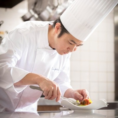 【蓼科高原】【調理補助】【ＧＷ】女神湖を望むリゾートホテルでお客様をお出迎えするお手伝いを一緒にしませんか？ホテルのお仕事が初めてでも大丈夫！必要なスキルは『笑顔』です！