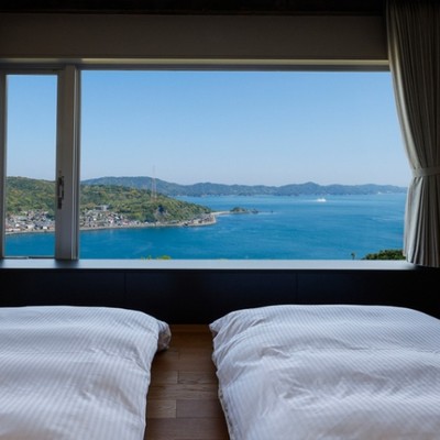 2023年リニューアルオープン！窓から鳥羽の絶景を一望！｜すべての人の心と身体に安らぎを～というミッションのもと一緒に働きませんか？＜お車やバイクで来れる方を優先歓迎＞