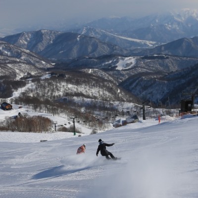 東京から新幹線で70分、スキースノボのメッカ　国内有数の豪雪地帯　越後湯沢でおてつたびしませんか(^^♪