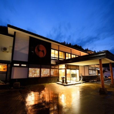 秋田の小安峡温泉をご存じですか？３食付きでお客室清掃と雪景色満喫しませんか♪