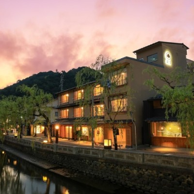 『きのさき出たり、入ったり』をコンセプトに、城崎温泉のまち歩きを満喫するBED&Breakfastと貸切サウナの宿。#温泉街に移住体験♪ #宿泊業体験♪ #外国人客多め♪