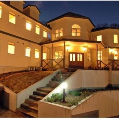 《長期歓迎！腰を据えて働ける伊豆の温泉宿》仲居＆客室清掃のお手伝い👘金目鯛のお部屋食が人気♪