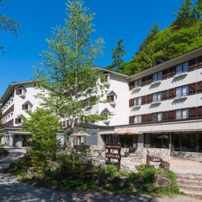 初夏の上高地🏞自然豊かなリゾートホテルでフレンチレストランで接客のおてつたび🫧シーズン中、延長大歓迎！プチ移住で、上高地を満喫してください