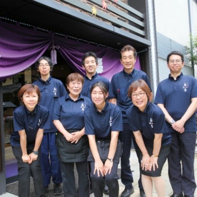 観光で賑わう宮島でのおてつたび🦌✨宮島大鳥居を望む立地で配膳、女性浴場の整理整頓ほか接客も含めた旅館業務全般のお手伝いをしませんか？⛩