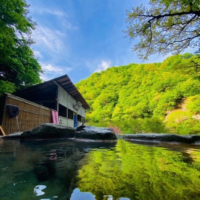 ５月は新緑の美しい富山に来られ〜！秘湯の宿『記念日の宿』でおてつだいしませんか？お客様を笑顔でもてなしてくださる方大募集