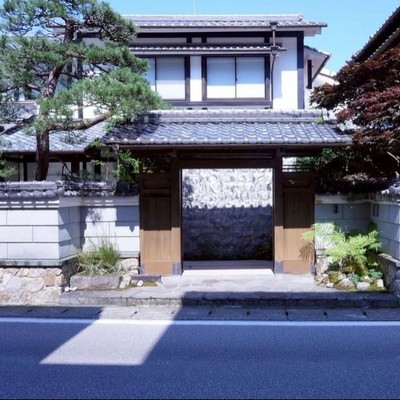 「モノと記憶にふれる、安芸の小さな宿」　高知県東部・安芸市へ。全2室だけの特別な宿で、こだわり抜かれた空間と町を味わう旅時間を支えるおてつたび。