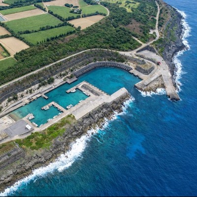 太平洋に浮かぶ絶海の孤島・南大東島へ。漁協直営の食堂で島の海の恵みを届ける！調理・ホールのおてつたび🐟🌊