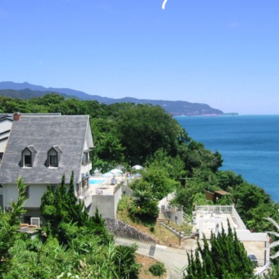 夏の夜、白浜でBBQのお手伝い。海の見える温泉地で、お客様をおもてなししませんか？夕方のみのお仕事なので、昼間は自由にお過ごしいただけます♪