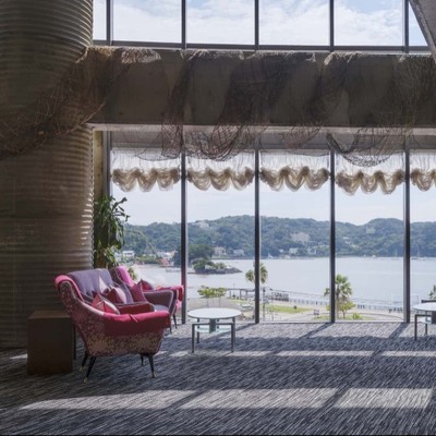 【ナイトフロント】海と温泉に包まれる、伊豆下田の日々 — 下田温泉 下田ベイクロシオで過ごす、働く旅 —