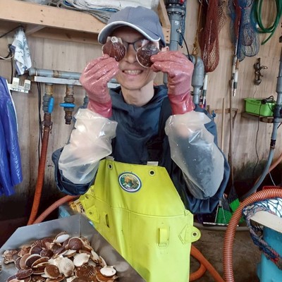 噴火湾ホタテ養殖発祥の地でお仕事！海と山に囲まれた小さな町でホタテ養殖漁業を体験してみませんか？