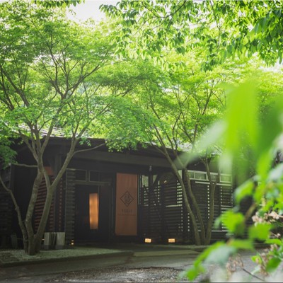 湯けむりと深い呼吸のそばで、暮らすように働く ー那須・板室の秘境リトリート宿「SPA和薬草」でのおてつたびー｜清掃・調理補助