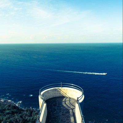 対馬の玄関口で“おもてなし”🏝海外（欧米／韓国）の方に大人気の自然あふれる島の宿で、接客・調理・清掃・送迎等のおてつたび！国際交流も◎