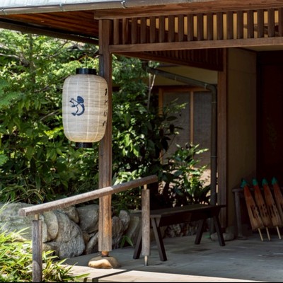 佐賀の街なかにある『旅館あけぼの』でおもてなし｜忘年会シーズンの宴会場のおてつたび！！