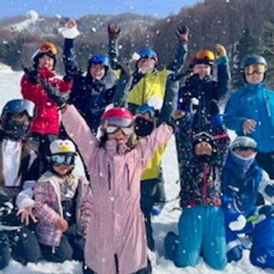 （受付業務）冬の定番！スキー場でお仕事しよう♪ スキースクールのスタッフ募集（リフト券支給）