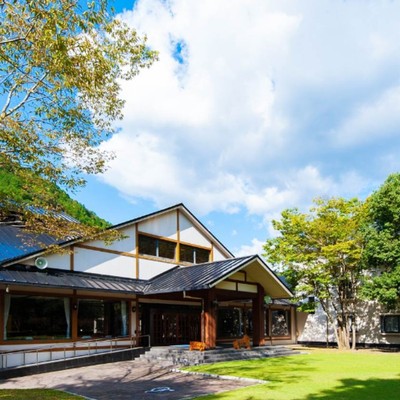 世界遺産 熊野古道近くのホテルでレストラン洗い場のお仕事を～温泉でリフレッシュしながらお手伝いください。