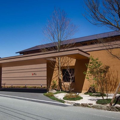 【現地での交通手段を確保できる方限定】熊本県山鹿市にある平山温泉郷🧖‍♀️大自然の中に静かに佇む「善屋」で、調理補助のお手伝い／お仕事終わりは源泉掛け流しのトロトロ湯で癒されてください