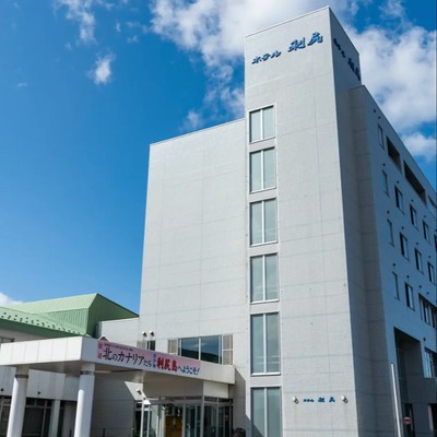 自然たっぷりの利尻島でホテルのおてつたび｜フロント・清掃・接客など