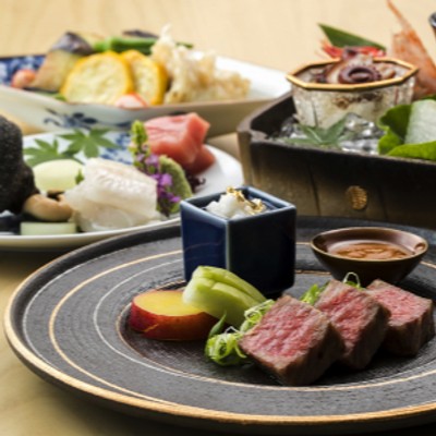 【和食調理補助】本と音楽のクラブラウンジで、特別な一日が始まる。全室クラブフロアの「ロイヤルパークホテル高松」にて、おもてなしを磨く滞在