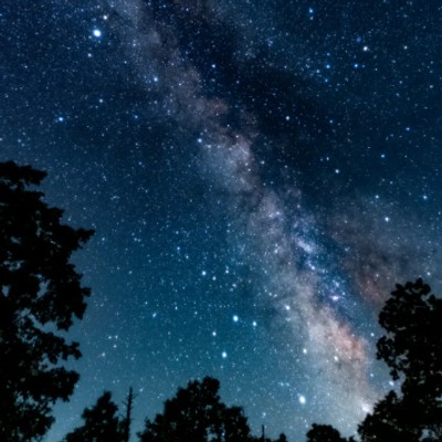 温泉×星空の宿｜配膳・調理補助・清掃など幅広く体験◎星空と温泉に癒される毎日